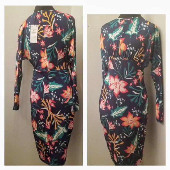 Zara Dresses & Skirts - Zara Floral long sleeve dress Zara Dresses & Skirts - Zara Floral long sleeve dress